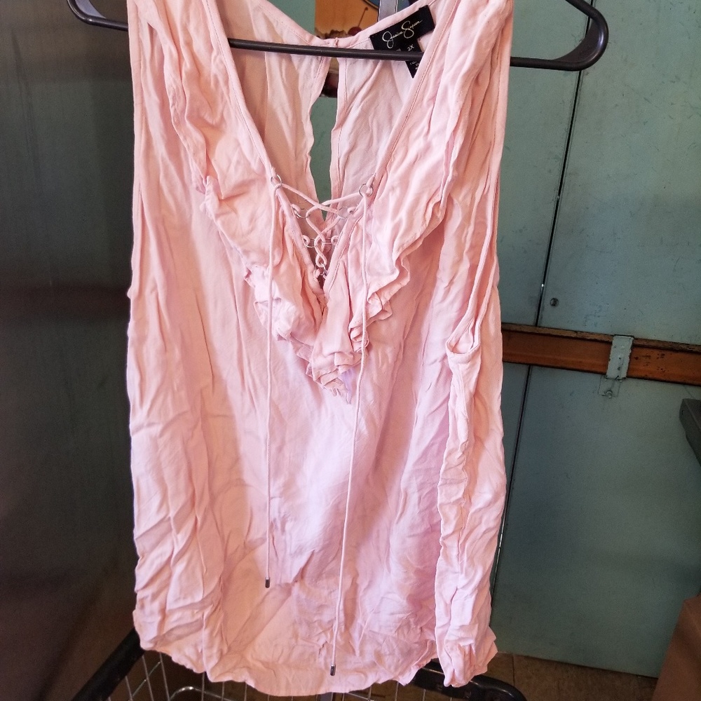 Jessica Simpson tank top